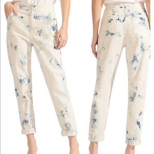 LIKE NEW Veronica Beard acid wash jeans